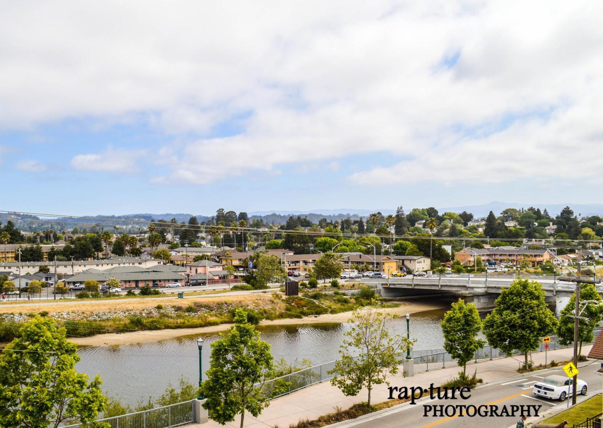 Rio Vista Inn & Suites サンタクルーズ 部屋 写真