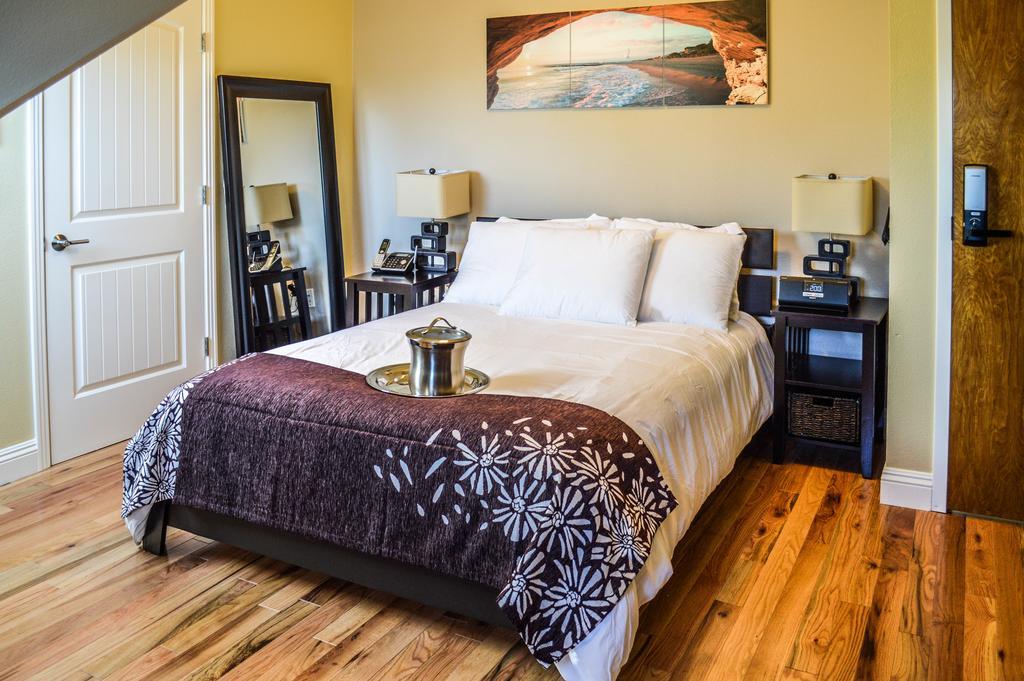 Rio Vista Inn & Suites サンタクルーズ エクステリア 写真